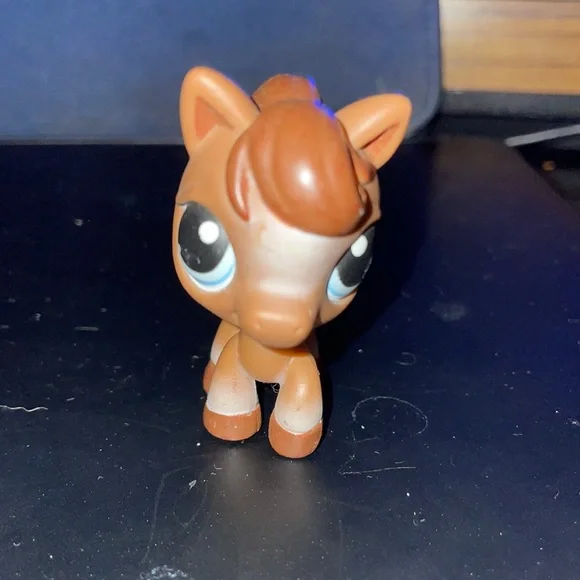 Hasbro Toys Littlest Pet Shop Lps Horse 337 No Saddle Brown
